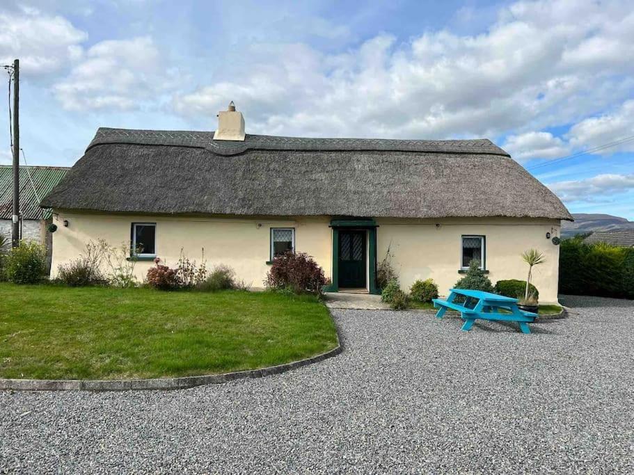 The Old Thatch, Lemybrien Waterford Exterior photo